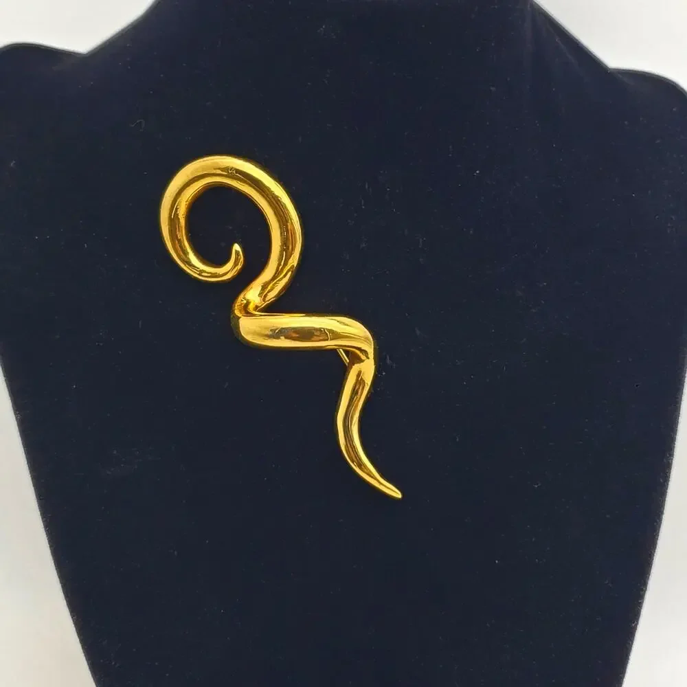 Gold Tone Abstract Swirl Brooch 1980s Modernist Pin Sculptural Statement Vintage
